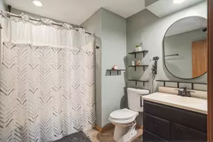 5444 10th Ave, Moline, IL 61265 - Photo 15
