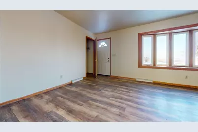 1413 W Florence Road, Baileyville, IL 61007 - Photo 9