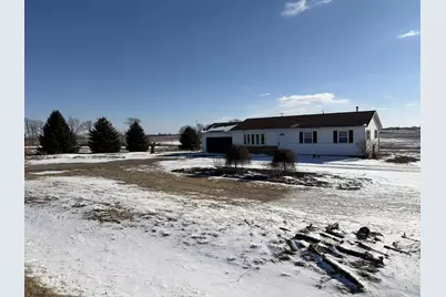 1413 W Florence Road, Baileyville, IL 61007 - Photo 1