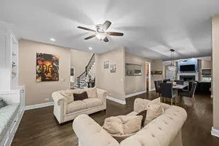 421 W Hawthorne St, Arlington Heights, IL 60004 - Photo 7