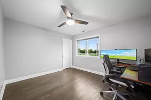 421 W Hawthorne St, Arlington Heights, IL 60004 - Photo 23