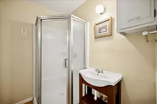 [Address not provided], Wilmette, IL 60091 - Photo 11