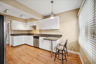 [Address not provided], Wilmette, IL 60091 - Photo 5