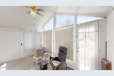 2105 County Road 900, Champaign, IL 61822 - Photo 23