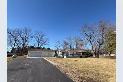 2105 County Road 900, Champaign, IL 61822 - Photo 3