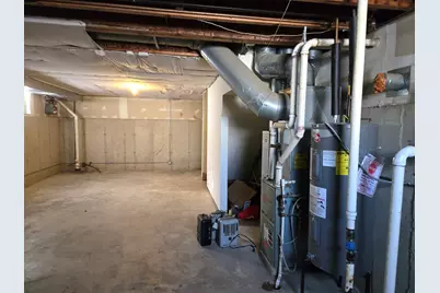 10503 S Edbrooke Avenue, Chicago, IL 60628 - Photo 11