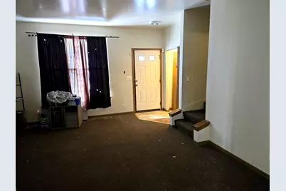 10503 S Edbrooke Avenue, Chicago, IL 60628 - Photo 3