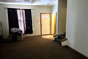 10503 S Edbrooke Ave, Chicago, IL 60628 - Photo 3