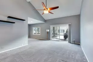 1096 Pine Tree Circle North, Buffalo Grove, IL 60089 - Photo 3