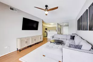 9670 Franklin Ave, Franklin Park, IL 60131 - Photo 3