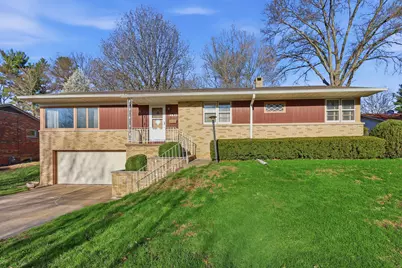 3537 49th Street, Moline, IL 61265 - Photo 1
