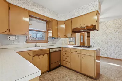 3537 49th Street, Moline, IL 61265 - Photo 11