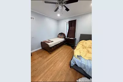 4940 Estes Avenue, Skokie, IL 60077 - Photo 9