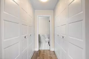 2050 Valencia Dr, Northbrook, IL 60062 - Photo 17