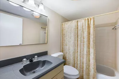 2050 Valencia Drive #300C, Northbrook, IL 60062 - Photo 19