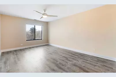 2050 Valencia Drive #300C, Northbrook, IL 60062 - Photo 13