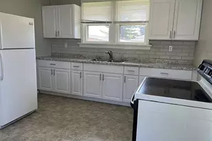 11 Lehigh Ave, Oglesby, IL 61348 - Photo 13