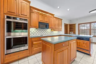 32981 N River Rd, Libertyville, IL 60048 - Photo 15