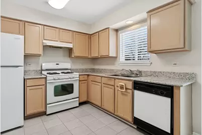 1927 Crossing Court, Naperville, IL 60540 - Photo 9