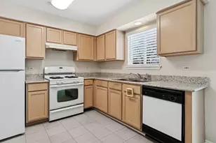 1927 Crossing Ct, Naperville, IL 60540 - Photo 9