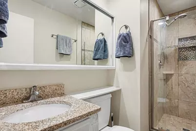 6821 Roberts Drive, Woodridge, IL 60517 - Photo 15