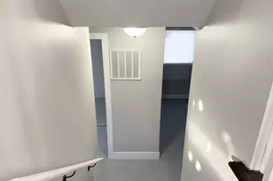 305 Winnebago St, Park Forest, IL 60466 - Photo 11