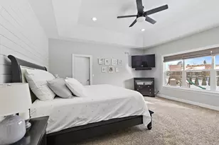 560 Ellen Ct, Woodstock, IL 60098 - Photo 17