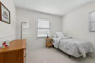 8926 Fairway Dr, Orland Park, IL 60462 - Photo 9