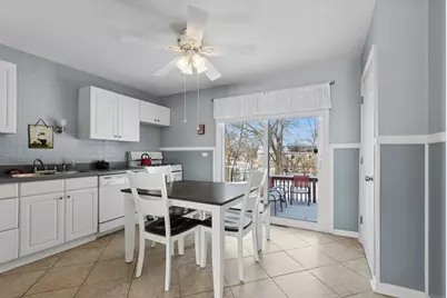 8926 Fairway Drive, Orland Park, IL 60462 - Photo 7