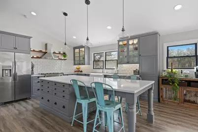 21032 N Crestview Drive, Barrington, IL 60010 - Photo 9