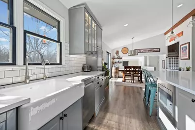 21032 N Crestview Drive, Barrington, IL 60010 - Photo 11