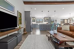 21032 N Crestview Dr, Barrington, IL 60010 - Photo 7