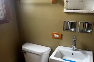 11526 S Laflin St, Chicago, IL 60643 - Photo 7