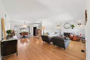 926 S Spring Ave, La Grange, IL 60525 - Photo 3