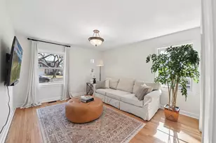 926 S Spring Ave, La Grange, IL 60525 - Photo 7