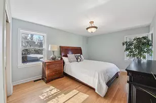 926 S Spring Ave, La Grange, IL 60525 - Photo 11