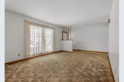 708 S E Street, Hammond, IL 61929 - Photo 7