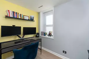 2047 W Homer St, Chicago, IL 60647 - Photo 33