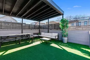 2047 W Homer St, Chicago, IL 60647 - Photo 45