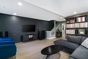 2047 W Homer St, Chicago, IL 60647 - Photo 39