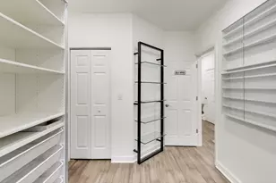 6421 N Greenview Ave, Chicago, IL 60626 - Photo 13