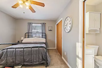 381 Keith Avenue, Crystal Lake, IL 60014 - Photo 11