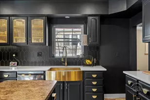 149 N May St, Hinckley, IL 60520 - Photo 11