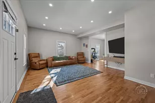 149 N May St, Hinckley, IL 60520 - Photo 3