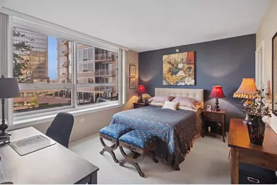 807 Davis Street #810, Evanston, IL 60201 - Photo 9