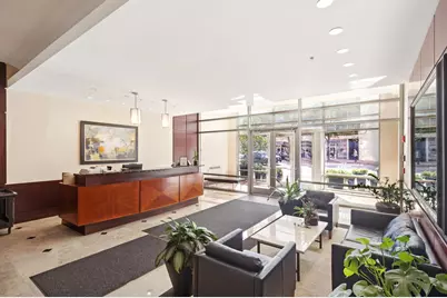 807 Davis Street #810, Evanston, IL 60201 - Photo 17