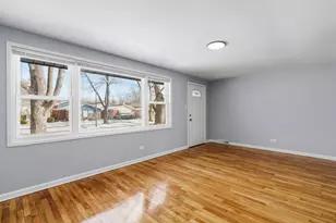 11610 S Aberdeen St, Chicago, IL 60643 - Photo 9