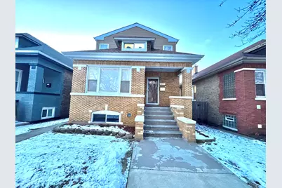 8544 S Essex Avenue, Chicago, IL 60617 - Photo 1