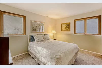 295 Brighton Road, Elk Grove Village, IL 60007 - Photo 19