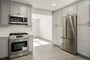 617 E 3rd St, Byron, IL 61010 - Photo 13